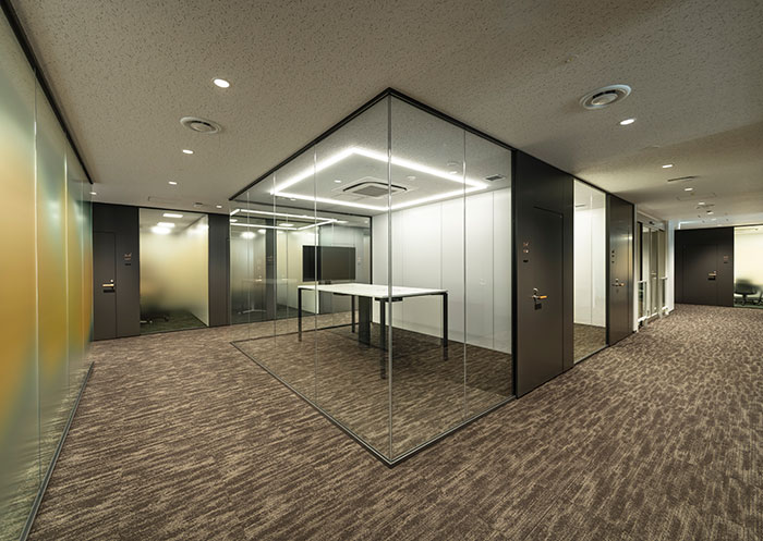 大阪本社 6階会議室